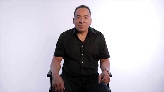 S01:E01 - Tim Storey