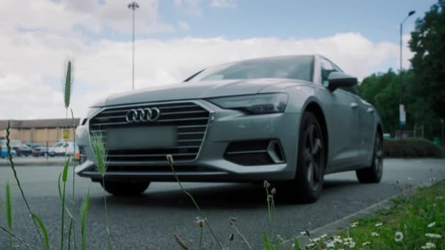 S01:E10 - Episode 10