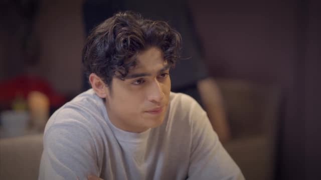 S01:E06 - Take Yourself to the Moon