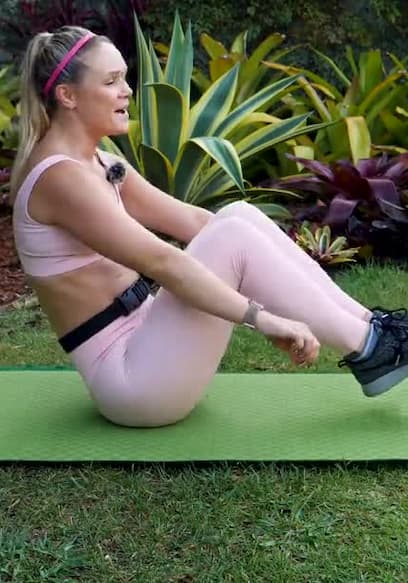 S01:E02 - 15 Min Abs & Core Routine poster