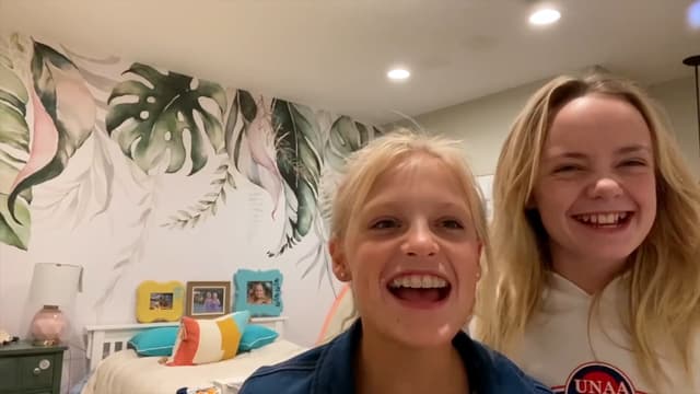 T01:C01 - S01:E01 - Best Sleepover Ever