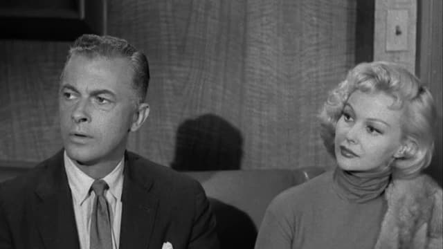 S01:E03 - The Case of the Nervous Accomplice
