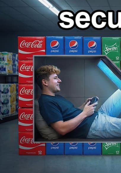 S04:E11 - Overnight in a Grocery Store poster