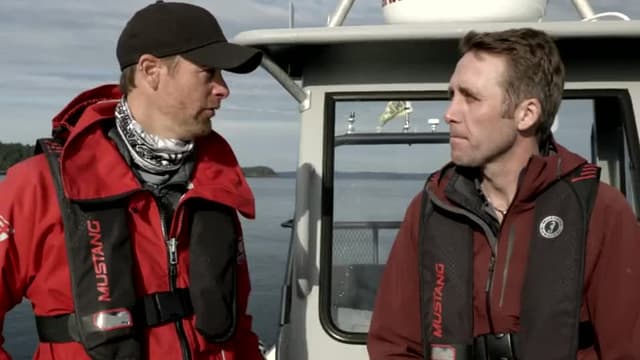 S06:E01 - The Ocean’s Apex