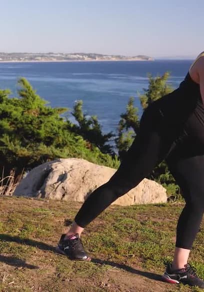 Póster de S01:E05 - 30 Min Prenatal Workout With Weights - 3rd Trimester