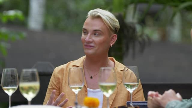 S33:E02 - Episode 2