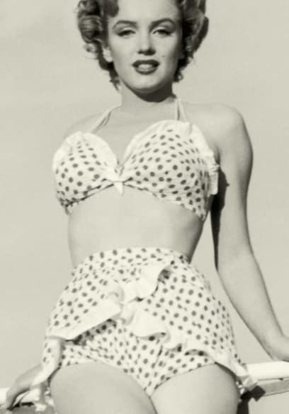 S01:E10 - Marilyn Monroe poster