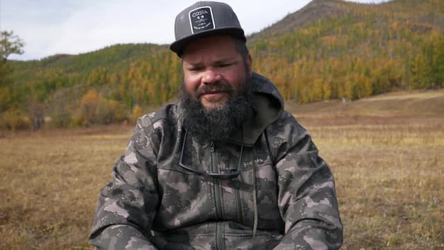 S01:E03 - Lair of the River Wolf