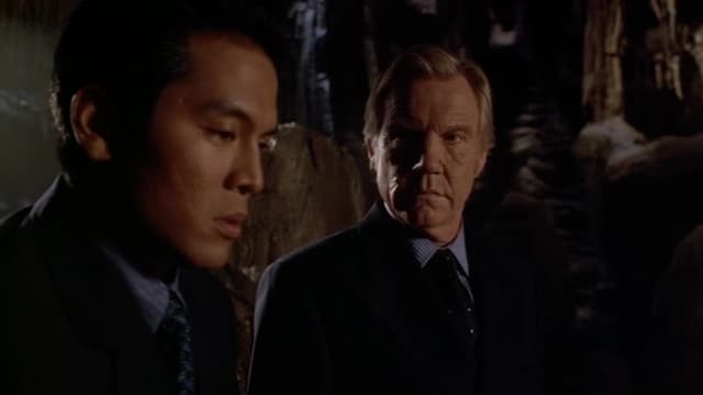 S02:É08 - S02:E08 - Redemption