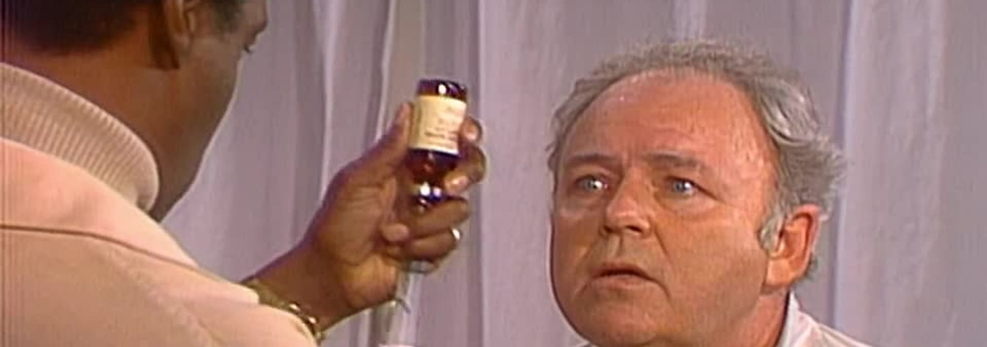 Watch All in the Family S06:E06 - Chain Letter - Free TV Shows | Tubi