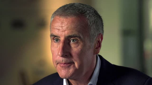 S01:E04 - Peter Morgan