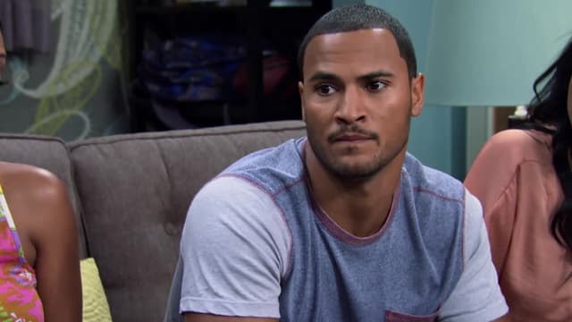 S03:E14 - Who You Know