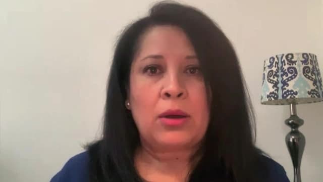 T01:C17 - S01:E17 - Knock, Knock, Who's There?