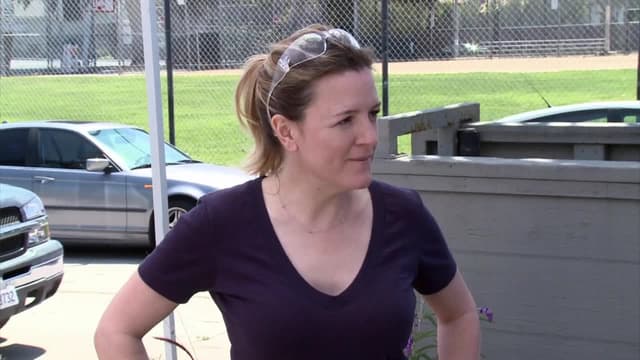 S03:E11 - Beach Lounge