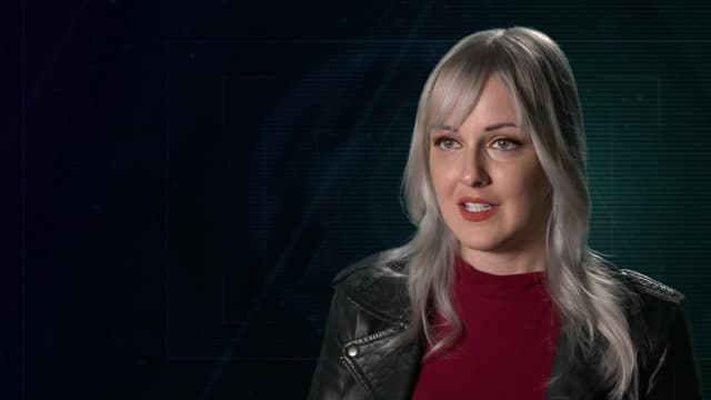 S03:E01 - Flying Cryptid and More