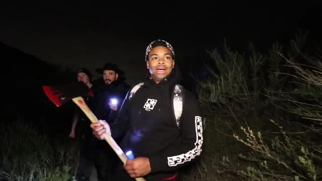 S05:E12 - Lost in Ritual Tunnel / Witch Warns Us That We're in Danger