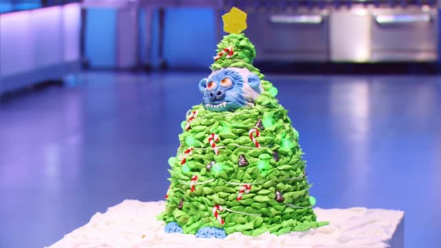 S01:E05 - Elves vs. Reindeer