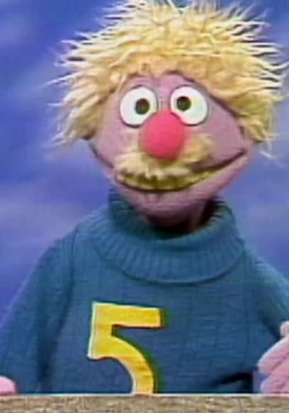 S09:E39 - Mr. Hooper Learns to Surf poster