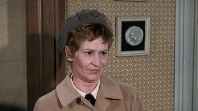 S06:E02 - Samantha's Yoo Hoo Maid