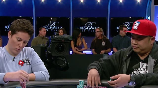 S10:E15 - Bellagio 5 Diamond World Poker Classic (Pt. 3)