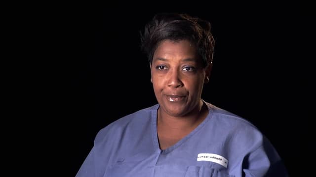 S05:E08 - Got to Prey on Tourists