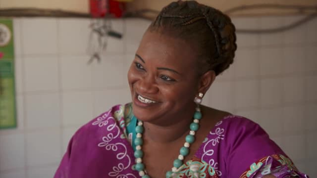 S08:E02 - Senegal