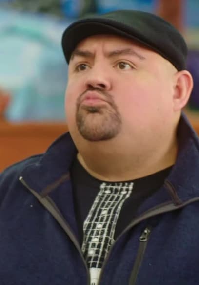 S01:E01 - Gabriel Iglesias Shows Off His Favorite Taco Spot and Expensive Car Collection poster