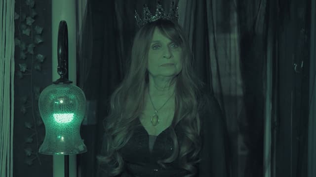 S02:E05 - Francine Is Back