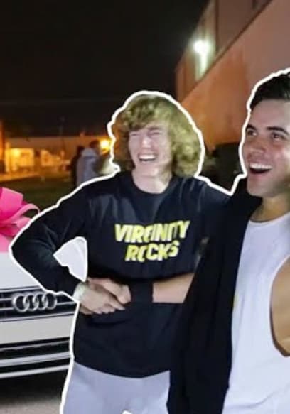 S01:E13 - Surprising My Manager With a New Car! poster