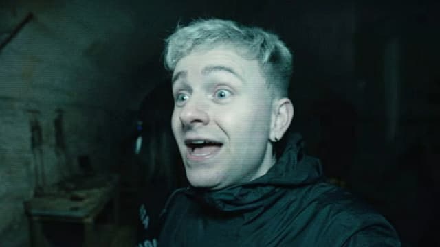 S01:E03 - The Haunting of Devils Castle