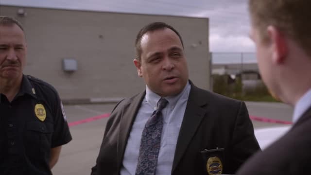 S06:E01 - Blue Blood