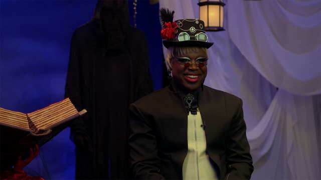 S01:E01 - First Looks & First Lies