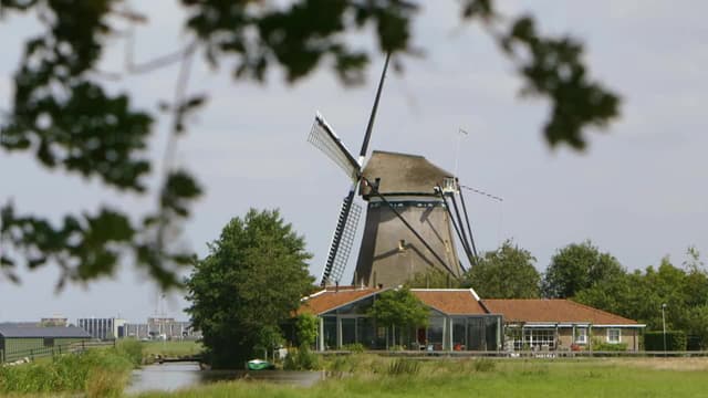 S05:E07 - Honeypot, Fortress, Windmill