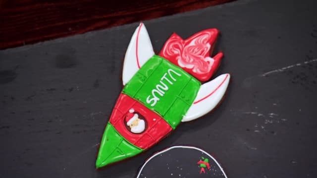 S04:E02 - Visions of Christmas