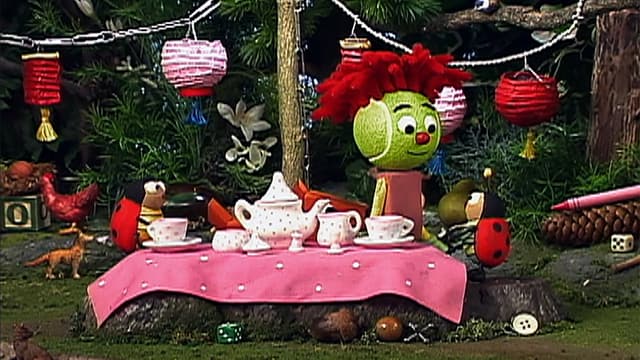 S01:E12 - An Out of Luck Truck/Kite in Flight