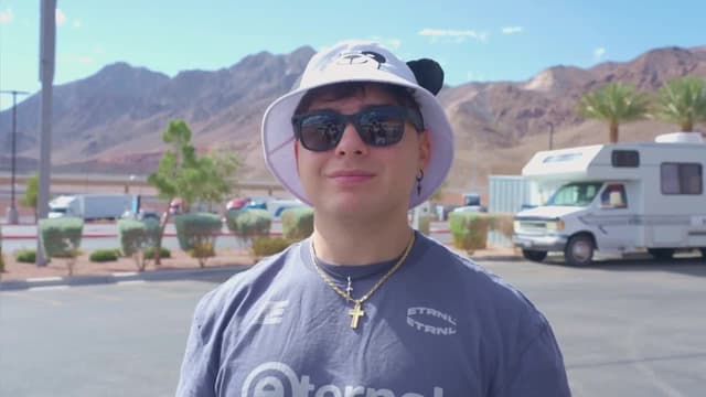 S01:E05 - The World's SLOWEST Road Trip