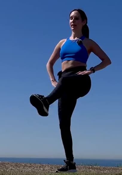S01:E10 - 15 Min Quick Cardio Routine - Day 10 poster