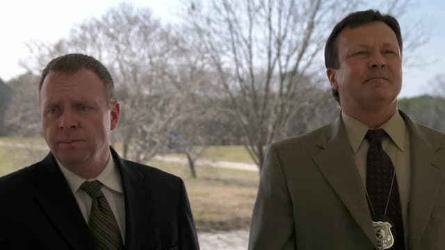 S02:E04 - Slings and Arrows