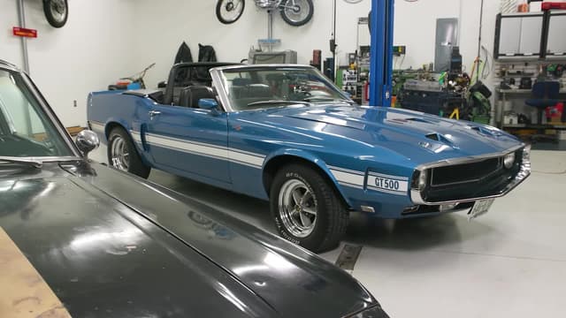 S01:E08 - The Shelby Mustangs