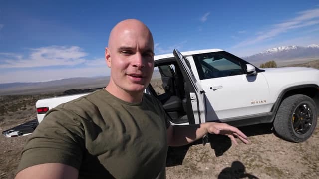 S01:E18 - The Longest-Range Electric Truck