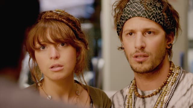 S01:E06 - The Wedding