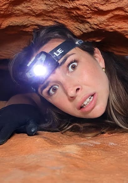 S03:E16 - Surviving Overnight in a Cave poster