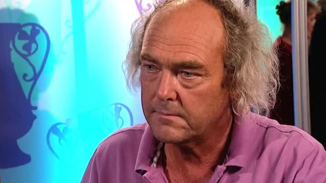 S01:E02 - Isle of Wight