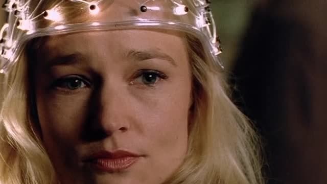 S01:E11 - The Curse/Angel on a Plane