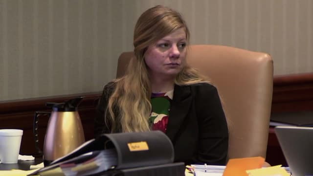 S01:E15 - Lindsay Partin