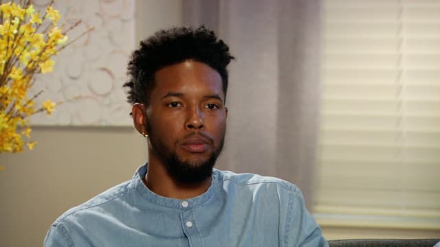 S09:E13 - She Loves Me, She Loves Me Not