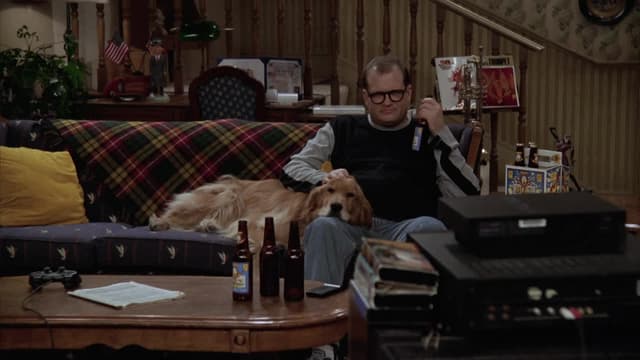 S08:E12 - The Man in the Iron Chair