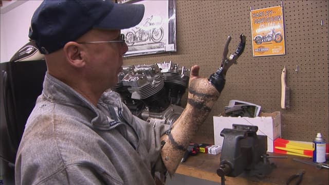 S01:E02 - Risk and Reward