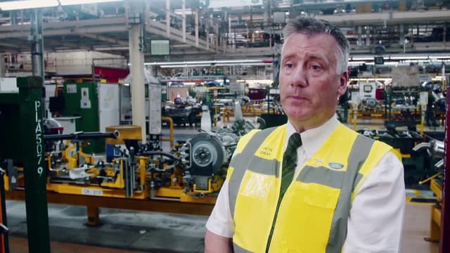 S01:E01 - Range Rover