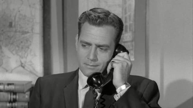 S01:E10 - The Case of the Runaway Corpse